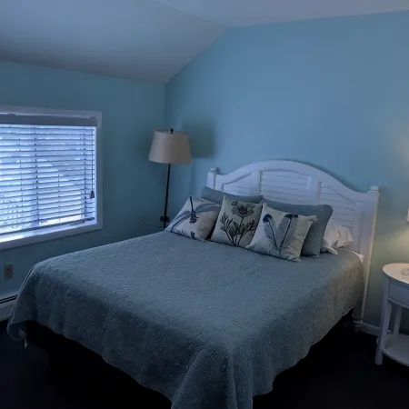 Lake Side Room at The Copper Trout.