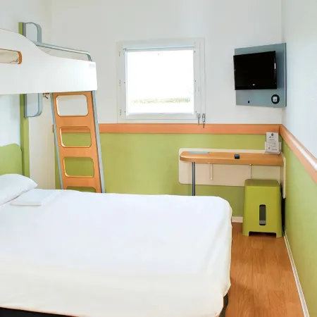 Ibis Budget Flers les Grands Champs