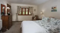 Ivy Cottage, Balnaguard Detached Cottage with Off Street Parking. - 3-نجوم
