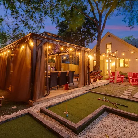 Mini Pool, Mini Golf! Modern Vintage Memphis