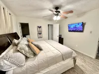 Red Raider House + Hot Tub + Game Room + 4Br Sleeps 18 + Central Lbk - 陽台
