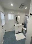 World Cup Venue 7 Miles Away,Remodeled,Steps to the Beach 2 Blks to Downtown MB. - Gym