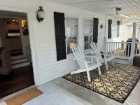 Site N40 Charming 2 Bdrm Newly Remodeled Ocean Lakes! October Dates Available - บังกะโล