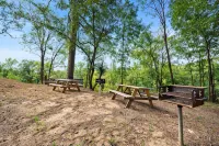 Lucky's Canoe & Kayak Cabin #1 - Caddo River Access! - 2-Star