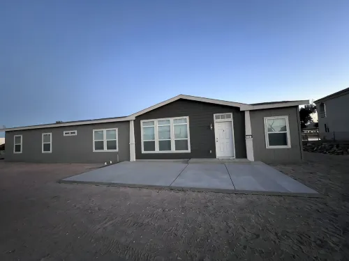 The One MoreOn the water with semi private beach and launch - Beach