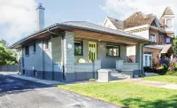 Downtown Bungalow - 2-Star