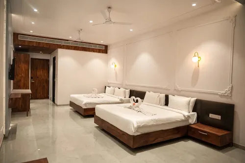 Hotel Prithvi Palace - 주차장