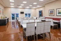 Cortona Inn and Suites Anaheim Resort - servizio colazione