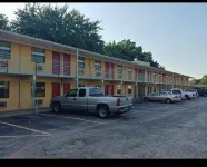 Budget Inn - 2 estrellas