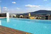 Ubumwe Grande Hotel - piscina