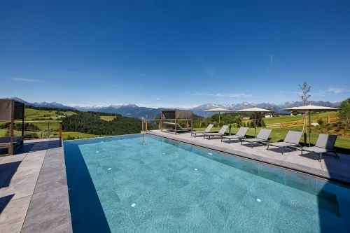 Hotel Avelina - 4-Star