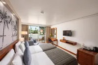Pegasus Reef - A Beach Resort in Colombo - balcony