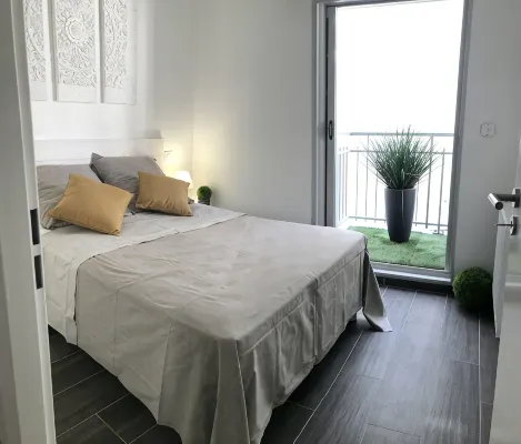 Appt NEW Arcachon Center, Beach 250 m - Terrace - Private car park - Condos