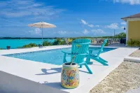 Stunning Ocean Views, First-Class Accommodation - with Pool, Deck & Solar - Pools