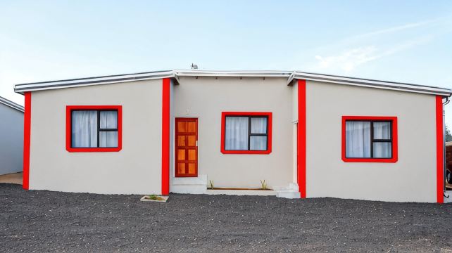 Shakwaneng Lodge