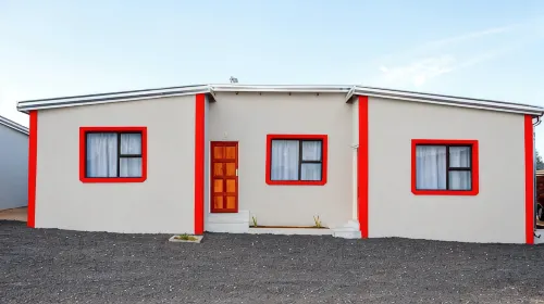 Shakwaneng Lodge - Apartments