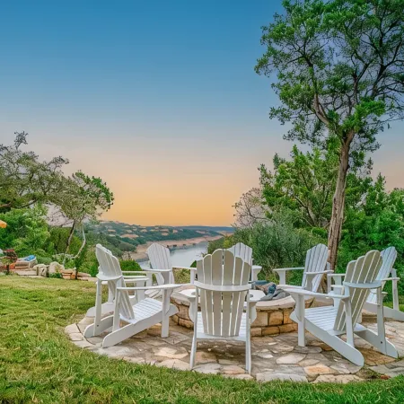 La Vita e Bella  Luxury Villa on Lake Travis /4  King Suites/ Epic Views/