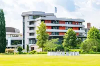 Thermenhotel Gesundheits-Bad Buchau Hotels near Weisser Turm