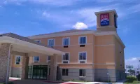 Budget Inn Ganado Hotels near H-E-B