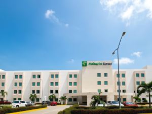 Holiday Inn Express 帕拉伊索DOS的博卡斯