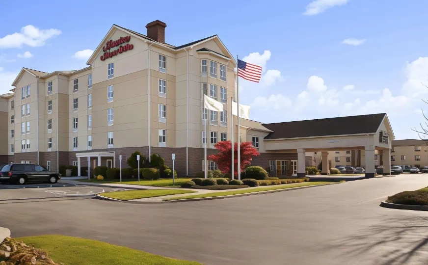 Hampton Inn & Suites Providence/Warwick-Airport