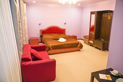 Gloriya Hotel Mayak Moll 주변 호텔