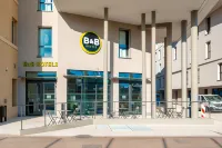 B&B Hotel Toulon Centre Gare Các khách sạn gần Cours Lafayette