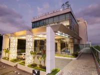 Braling Grand Hotel Purbalingga, Azana Hotels Collection Hotel di Purbalingga