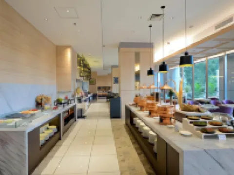 Midtown Residence Surabaya Hotels in Wonokromo