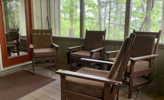 Kanuga Inn & Lodging