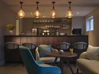 The Lygon Arms - an Iconic Luxury Hotel - Bar