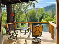 Riverfront Lodging
