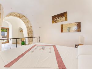 3619 Trulli Contecavallo by Perle di Puglia