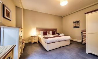 Altido Perfect Location! - Stylish & Cosy Rose St Apt