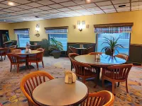 The Lodge at Russell - Russell Inn