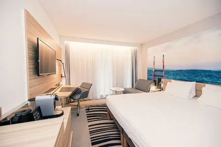 Novotel le Havre Centre Gare Отели в г. Гавр