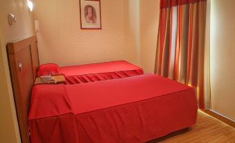 Hotel Portas Do Dao - Housity