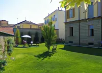 B&B l'Ortodellerose Hotels in Alba