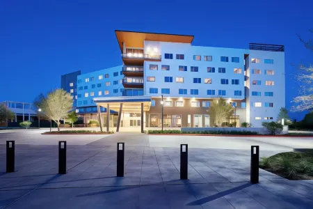 The Stella Hotel, Autograph Collection