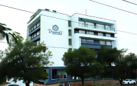 Hotel Dwarawata 다르와드 호텔
