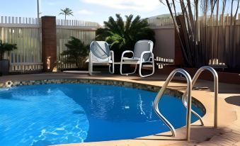 Cascade Motel in Townsville