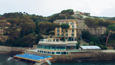 Hotel Arc En Ciel