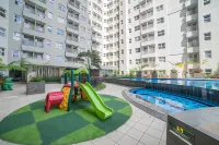 2Br Cozy Apartment at Parahyangan Residence by Travelio