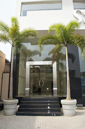 Supun Arcade Residency
