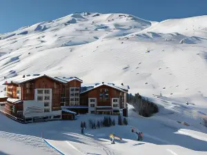 Le Chalet du Mont Vallon Spa Resort