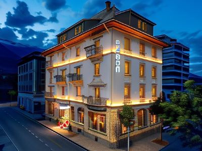 Hotel Ambassador