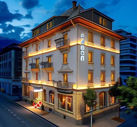 Hotel Ambassador