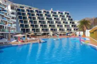 Grupotel Revoli - Pools