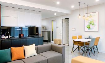 3. TSQ STAY..
