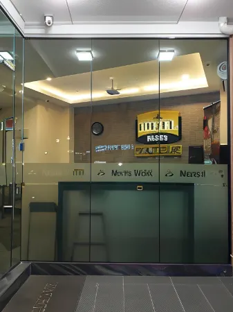 Mass Boutique Hotel Отели рядом с достопримечательностью «Таман Рекриси Тасайк Чатин Ментакаб»